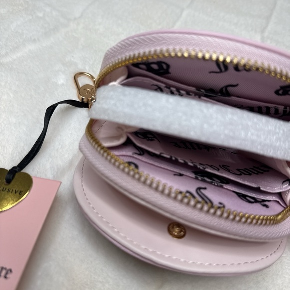 Juicy Couture Chocolate Classic Scottie Dog Half Moon Zip-Around - Picture 4 of 6